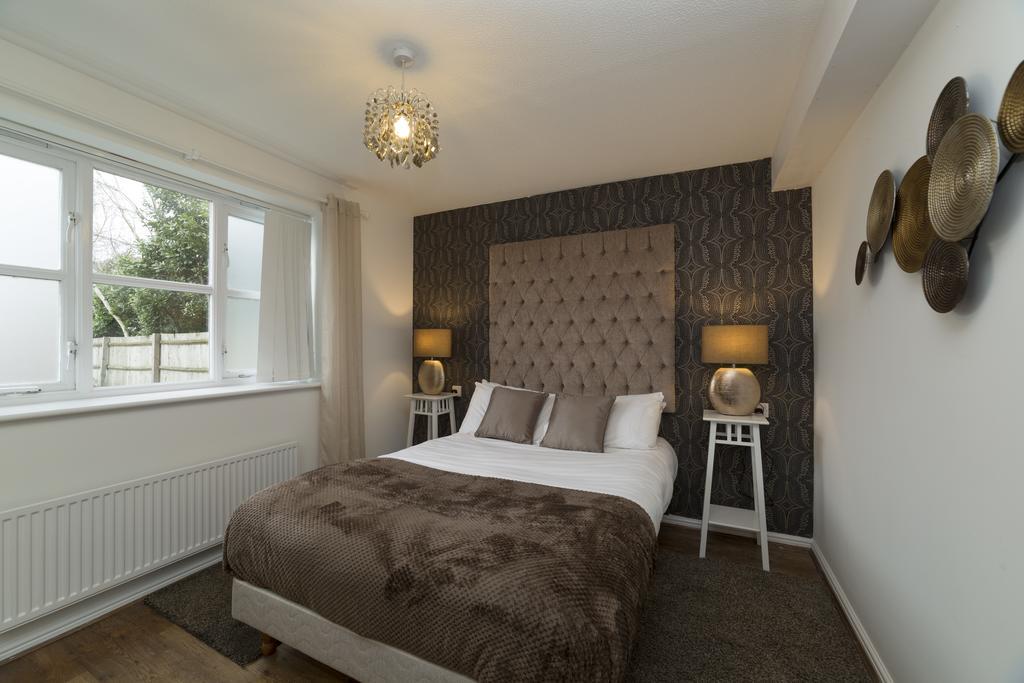 Quiet Riverside Apartment London Exterior photo