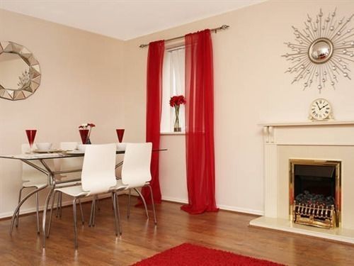 Quiet Riverside Apartment London Exterior photo